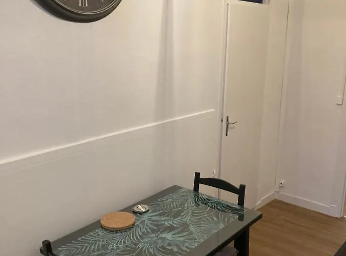 Chic T2 Grand Rue 86000 Apartment *